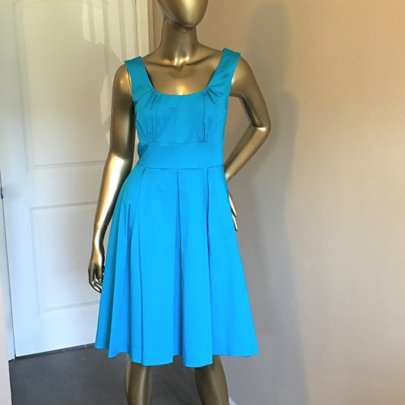 CALVIN KLEIN Sleeveless Pleated Scoop-Neck Dress - Picture 2 of 10